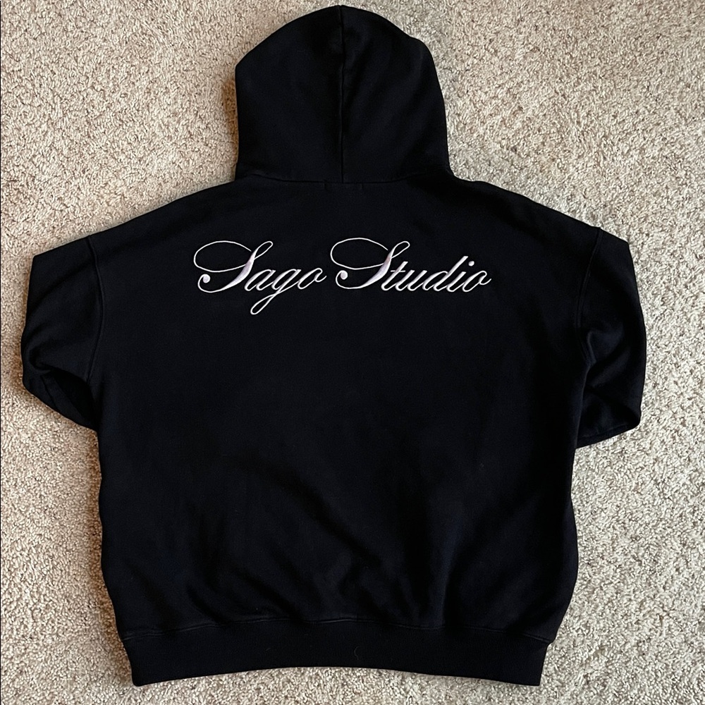 ⚡️🌊SAGO STUDIO OVERSIZED HOODIE WITH SIDE WARMER POCKETS SZ MEDIUM